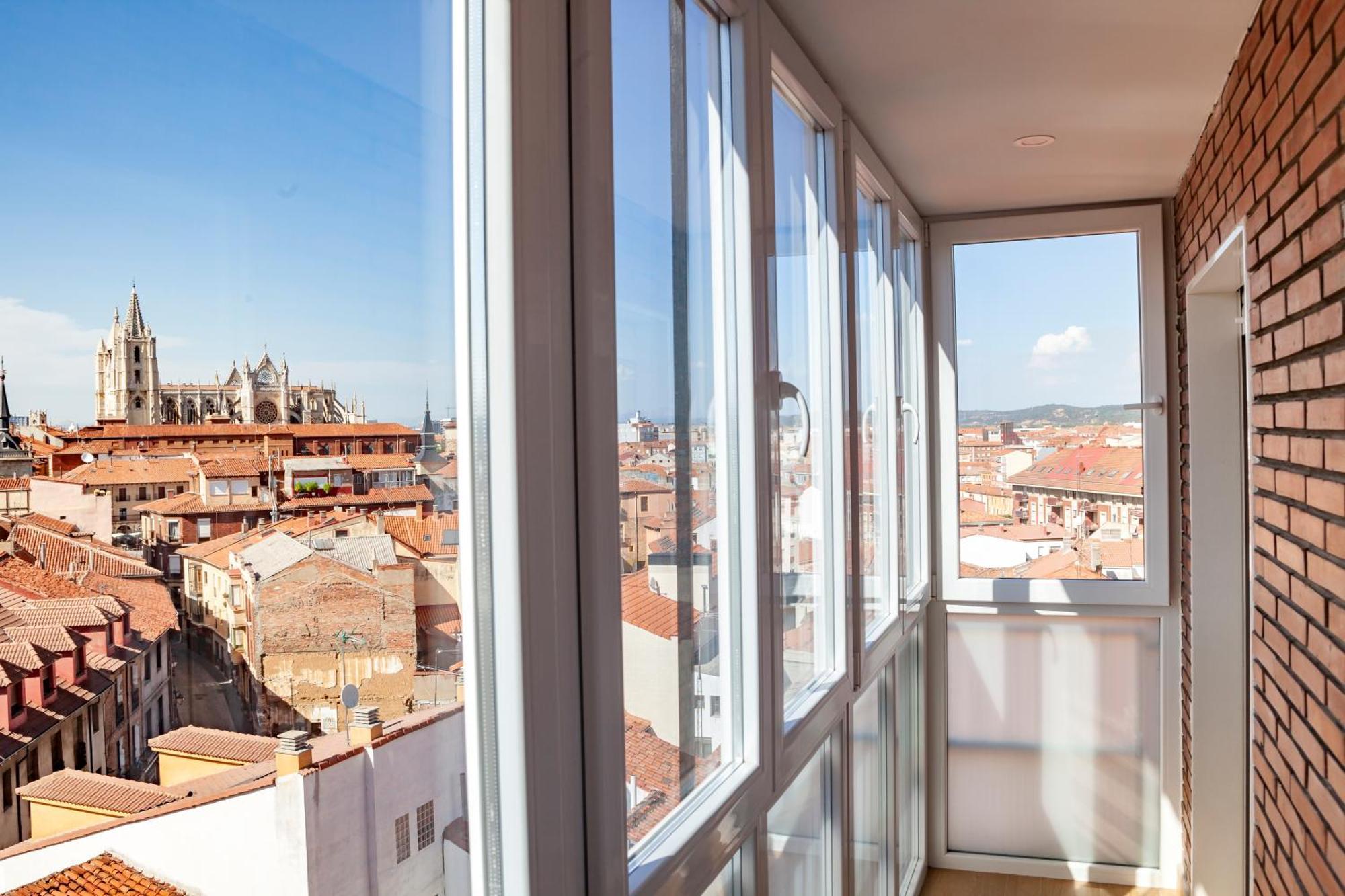 The View - Apartamento Reformado Con Vistas A La Catedral - Leonapartamentos Екстер'єр фото